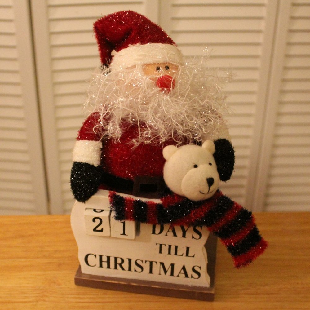 Santa Wooden Christmas Count Down